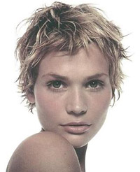 short hairstyles for oval face